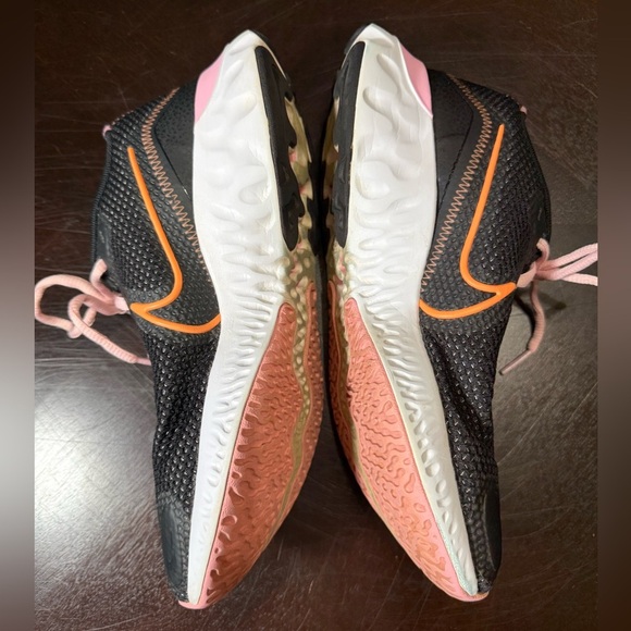 Nike Renew Run Running Shoes black and pink sz:7.5 - Picture 3 of 9